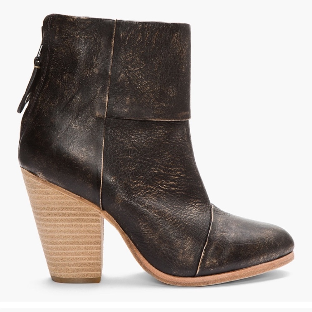 • Rag & Bone • Leather Distressed Ankle Heeled Booties Brown 39 / 9 Women’s
